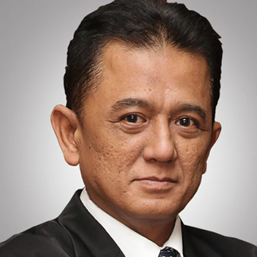 Chandra M. Hamzah