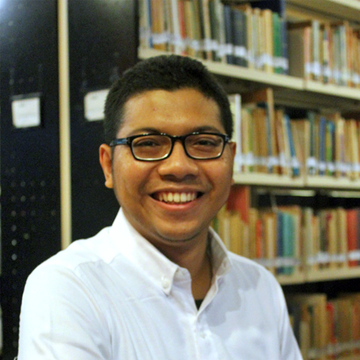 Rizky Argama merupakan pengajar dan Ketua Bidang Studi Dasar-dasar Ilmu Hukum Sekolah Tinggi Hukum (STH) Indonesia Jentera.