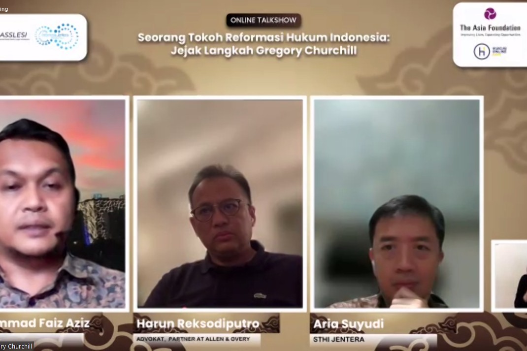 Mengenang Peran Greg Churcill dalam Pembaruan Hukum di Indonesia